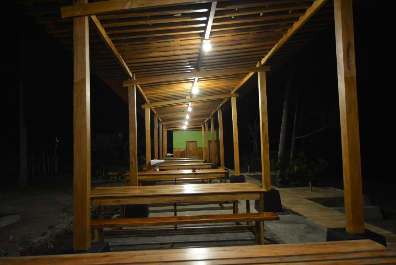 Sunari Beach Resort Selayar Matalalang Exterior photo